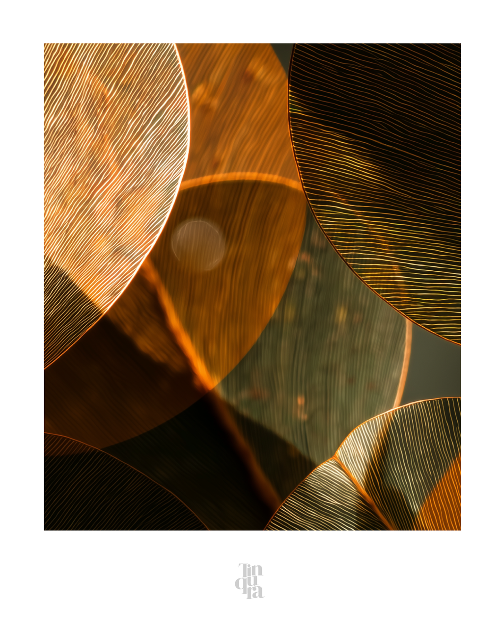 Formas vegetales en cobre y verde · 140 × 70 cm